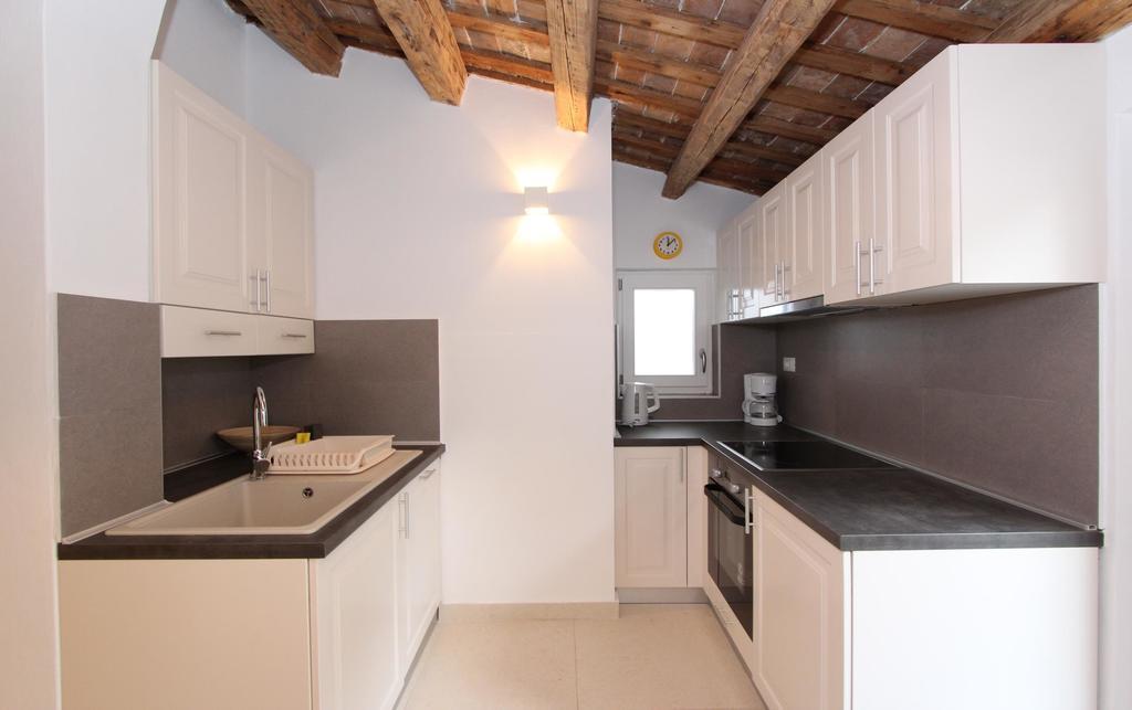 Apartment Danalu Ровинь Экстерьер фото